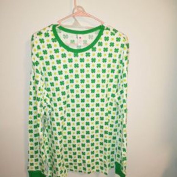 target men/womens shamrock 2 piece pajama set, size Large,  NWT - Picture 1 of 3